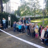 DNE 16.9.2011 PROBĚHLO SLAVNOSTNÍ OTEVŘENÍ DĚTSKÉHO HŘIŠTĚ V PARKU NA SADECH 