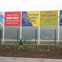 REKLAMNÍ PLOCHY V MĚSTSKÉM SPORTOVNÍM AREÁLU