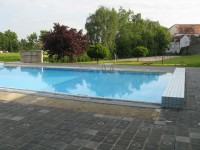 Zahájení provozu venkovních bazénů